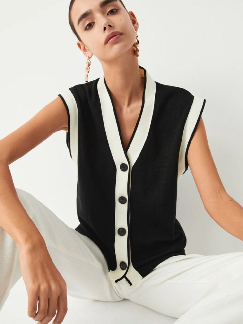 Commence Contrast Trim Sweater Vest sz S